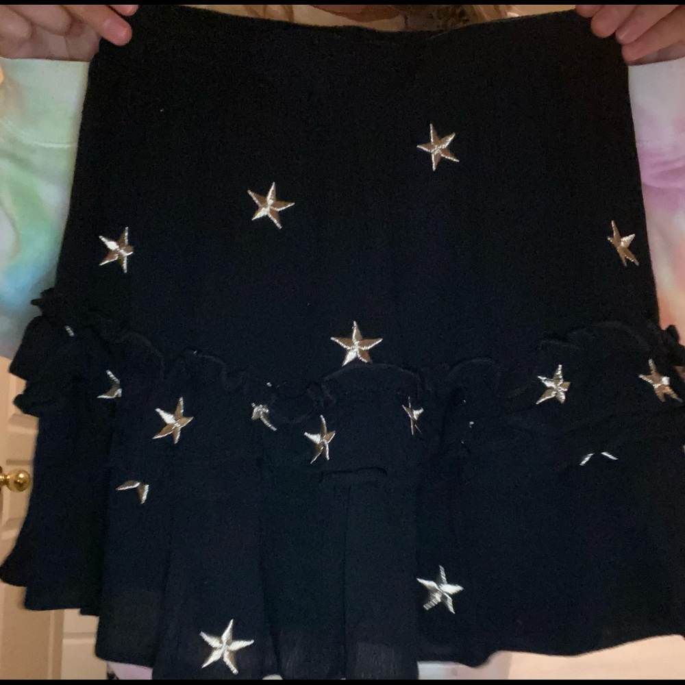 *never worn* super cute star skirt. in trend